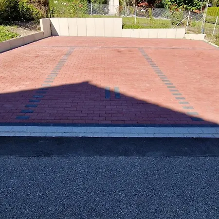 Mornag Ag Parkplatz Inbegriffen 3* Weesen