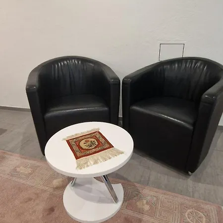 Mornag Ag بيت ضيافة *